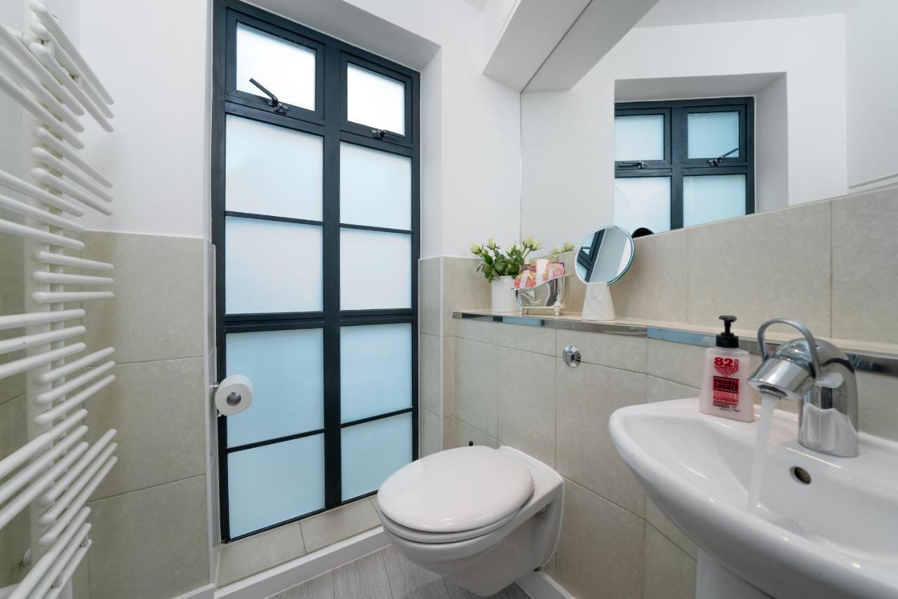 Huge & Central 3 Bedr, 4 Beds, 2,5 Bath Covent Gdn London Exteriör bild
